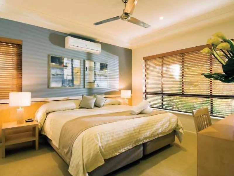 Noosa Springs Golf & Spa Resort