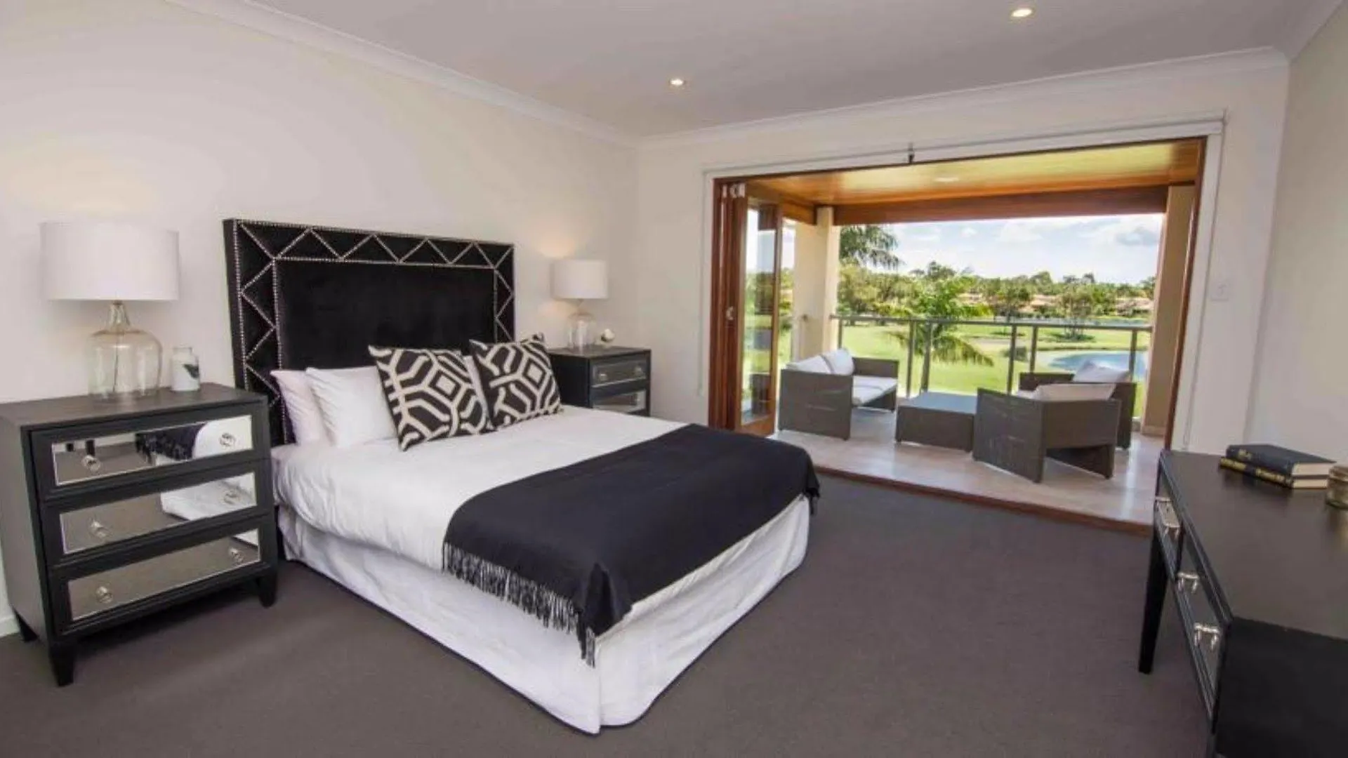 Noosa Springs Golf & Spa Resort 4*, Noosa Heads